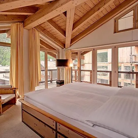 Apartment Sleeps 8 Wifi Zermatt